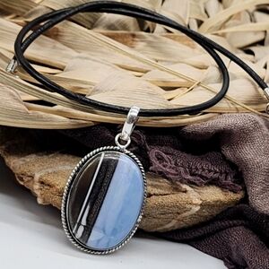 Genuine Owyhee Blue Opal Stone Rhodium/925 Silver Pendant Leather Necklace